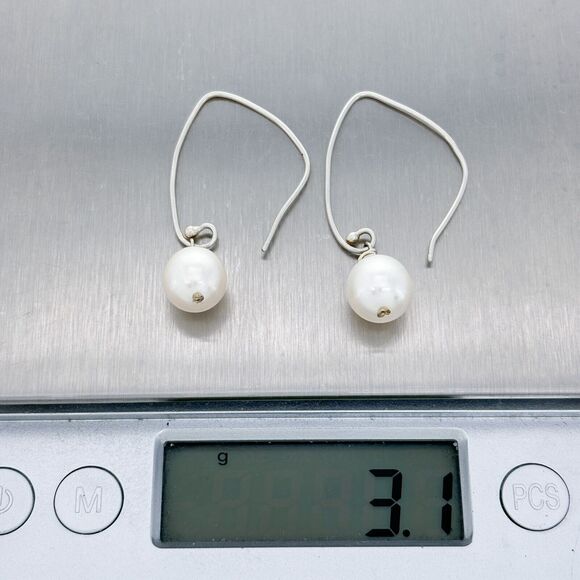 Vintage Silver Tone White Pearl Drop Earrings - Picture 4 of 4